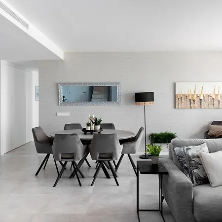 Apartman Penthouse With Ocean View Estepona