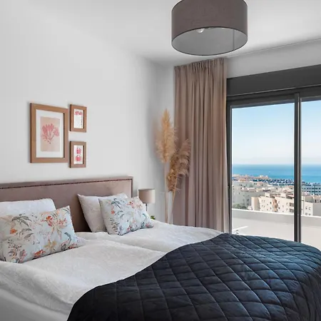 Penthouse With Ocean View Apartment *