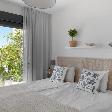 Penthouse With Ocean View * Estepona